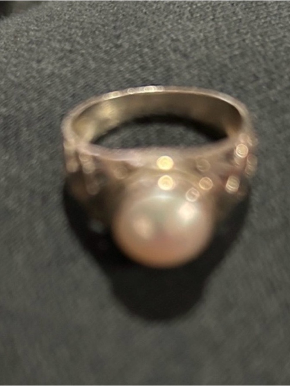 Macys Size 8 Sterling Silver Elegant Pearl Ring